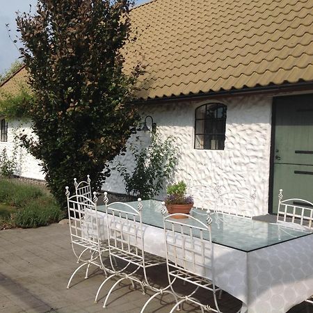 Stallet Pa Skarby Ystad Exterior foto