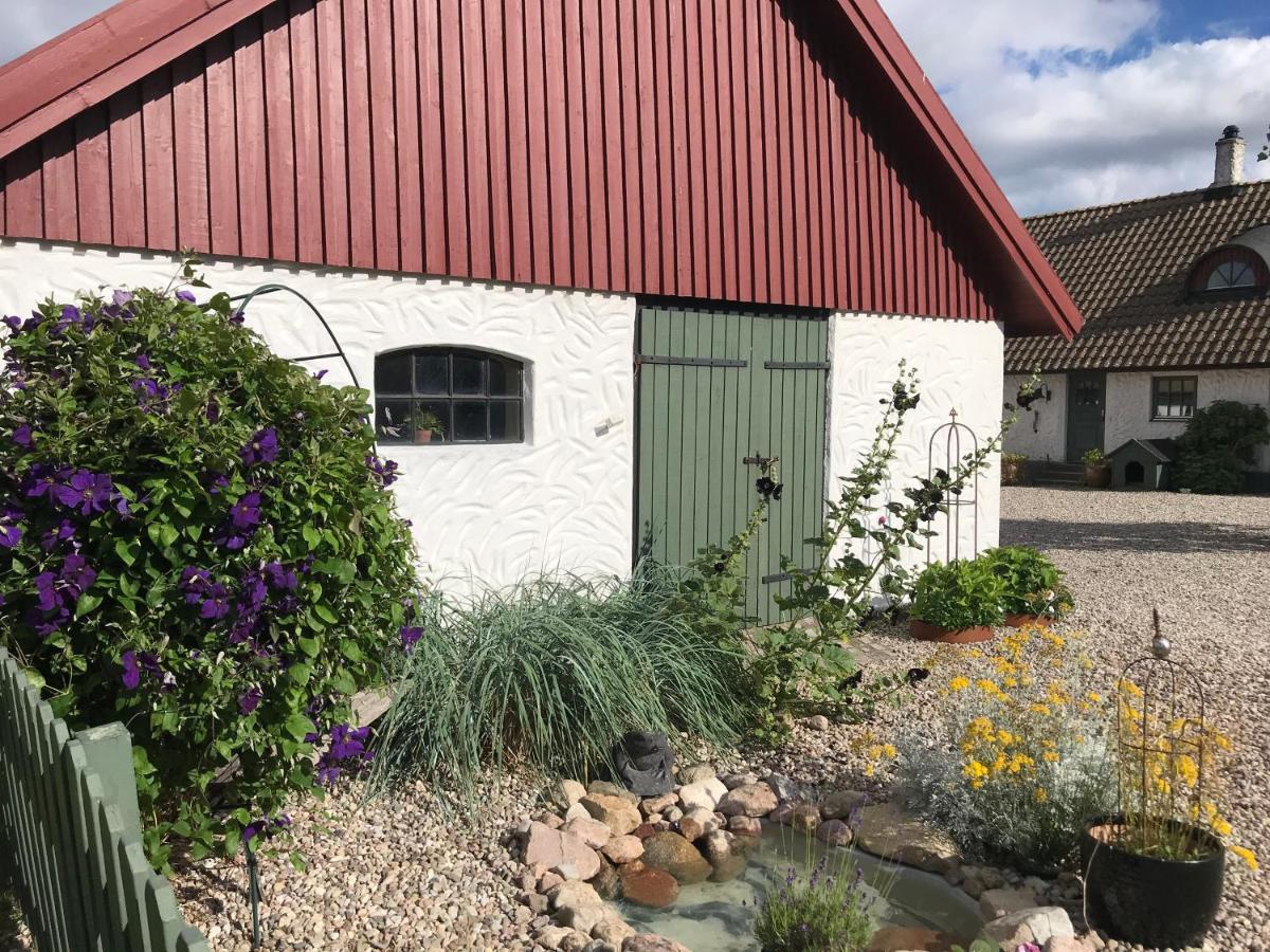 Stallet Pa Skarby Ystad Exterior foto